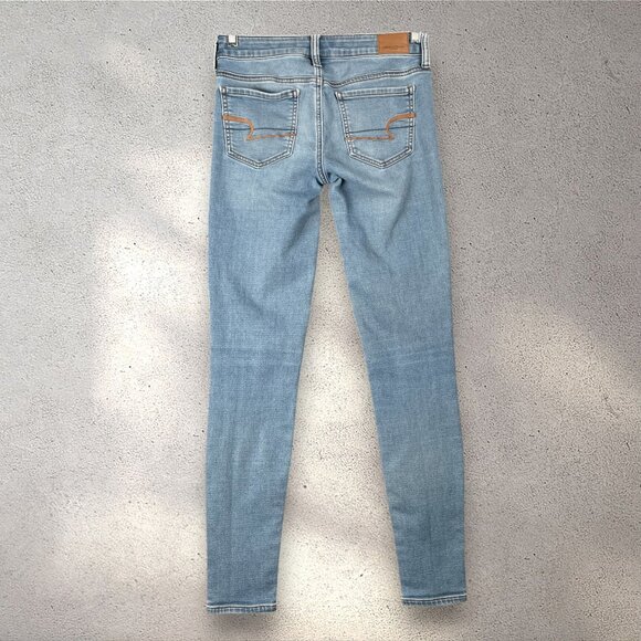 American Eagle Super Stretch X Jeans Women’s 2 Long Light Wash Denim Y2K Minimal - Picture 2 of 8